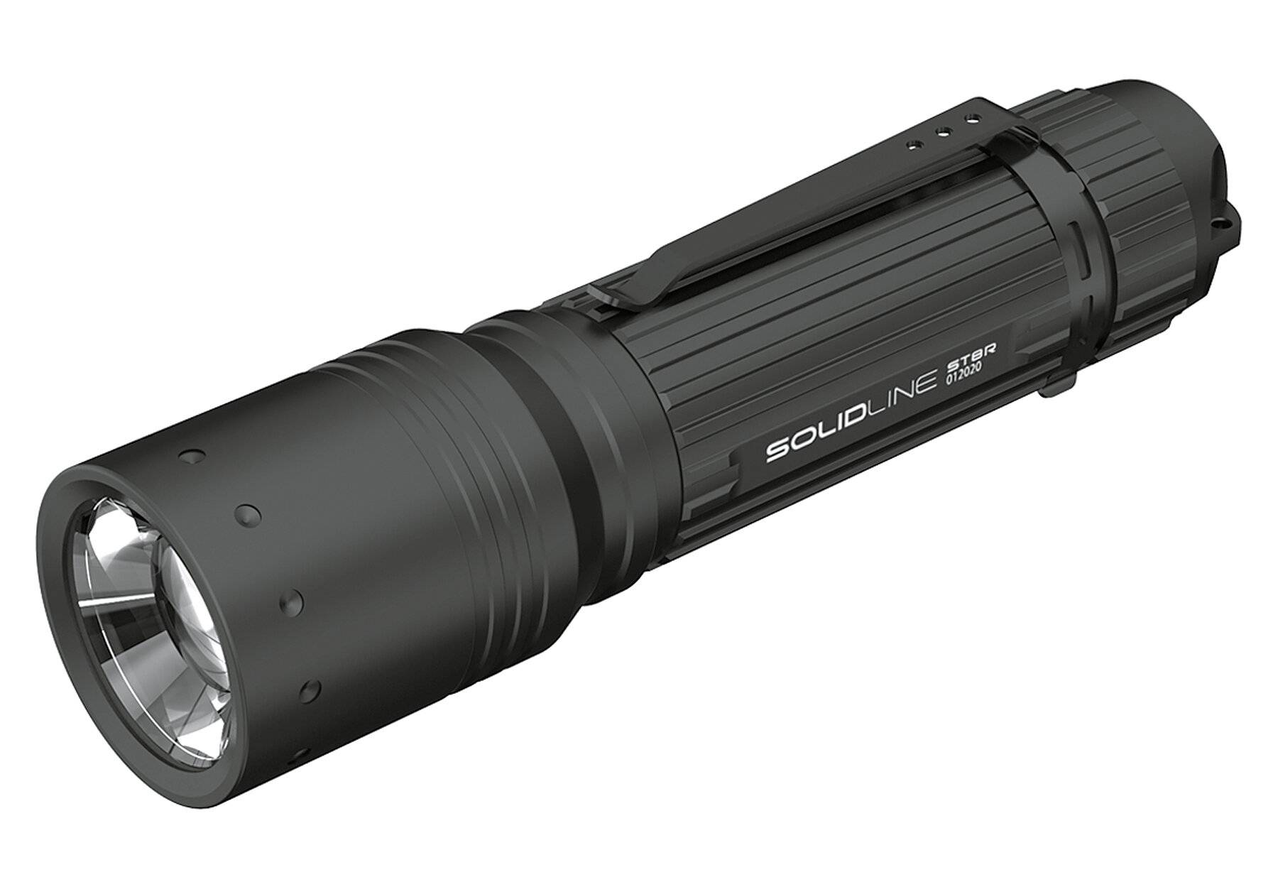 Solidline ST8R LED Taschenlampe, fokussierbar, wiederaufladbar, 600 Lumen, 300 Meter
