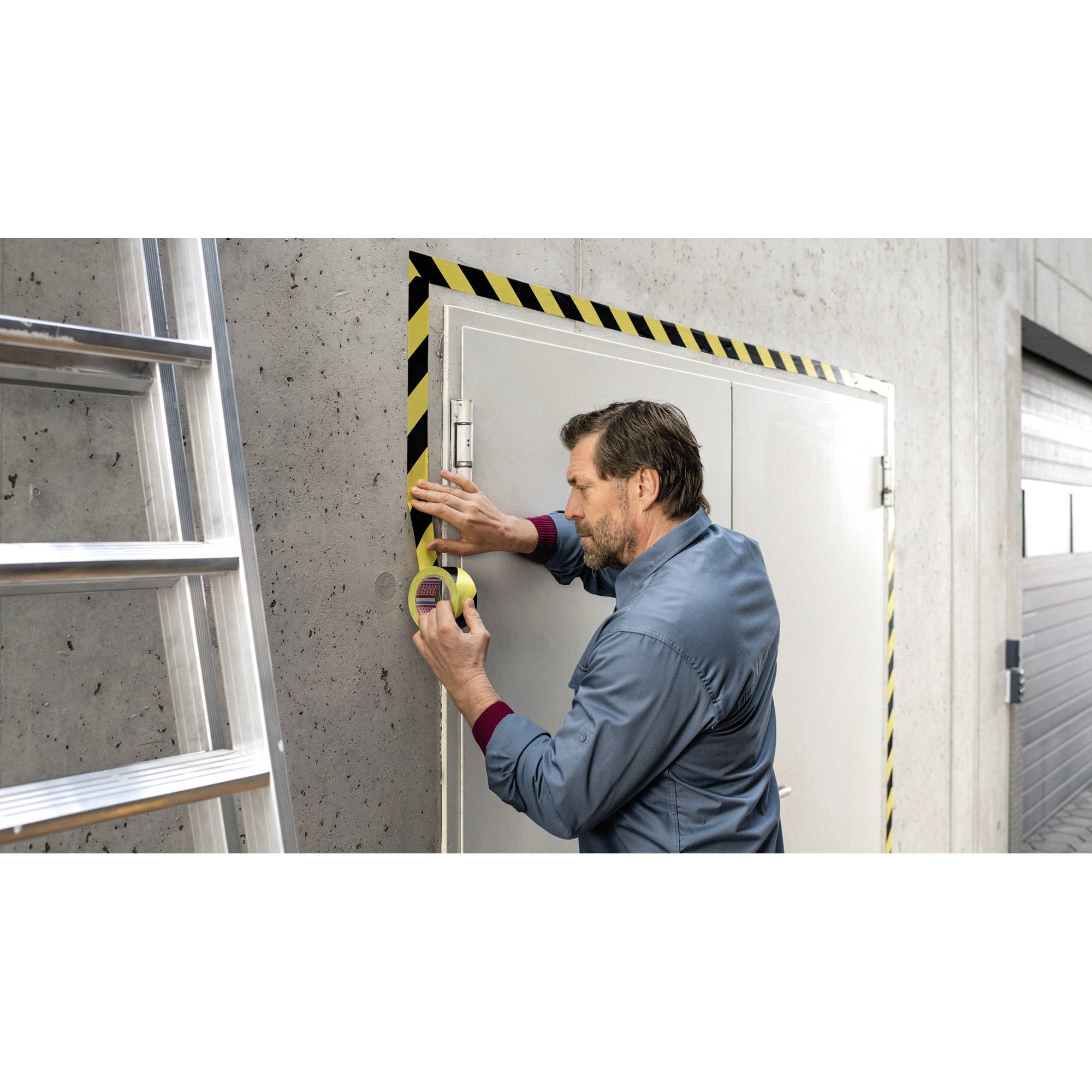 tesa PREMIUM 58130-00000-01 Markierungsklebeband tesa® SIGNAL Gelb, Schwarz (L x B) 66 m x 50 mm 1 St.