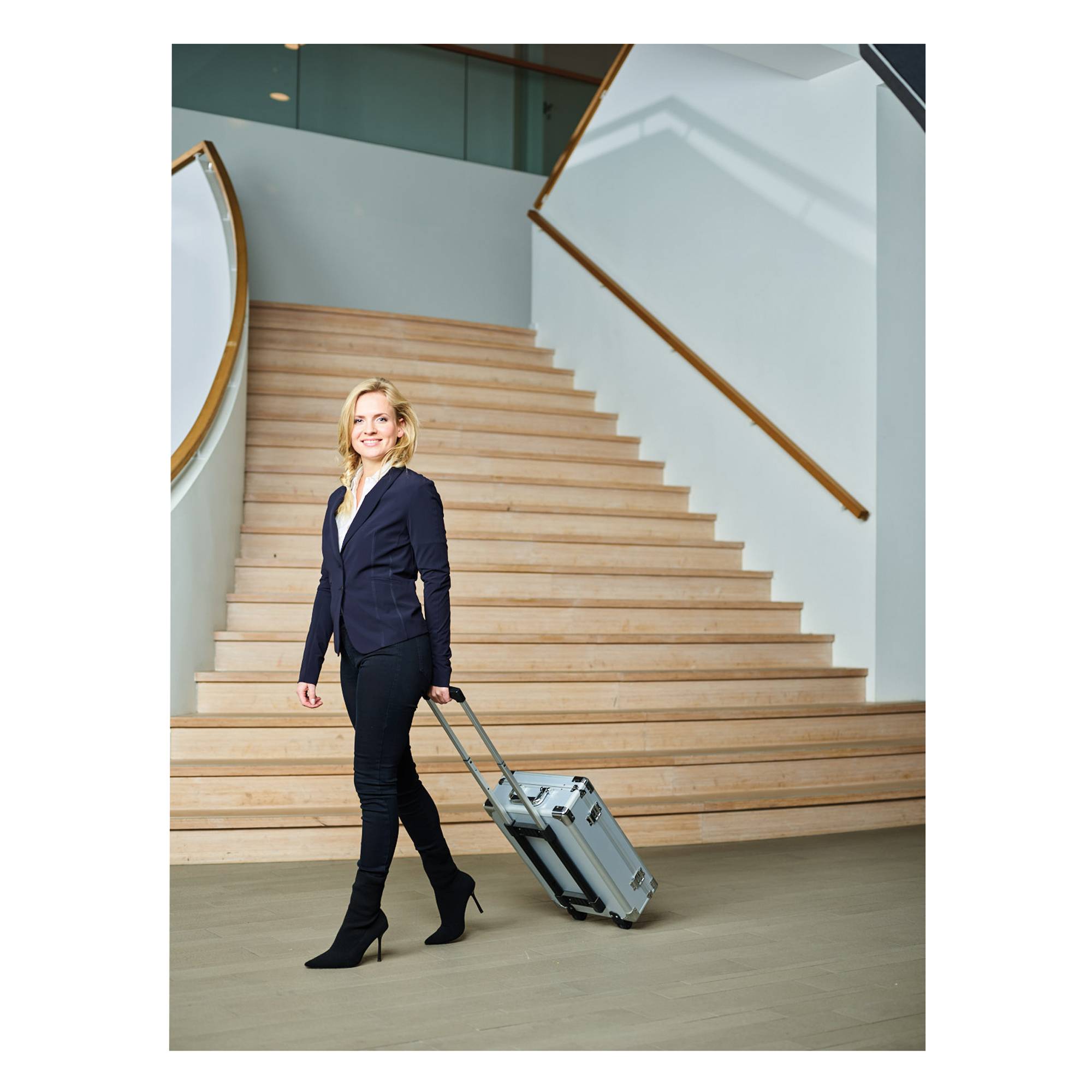 Legamaster Professional Travel Moderationskoffer Aluminium Anzahl Teile: 3200 540 mm x 350 mm x 160 mm Silber