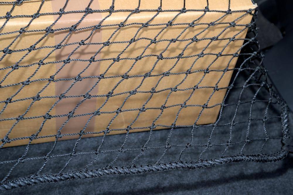 Abdecknetz 1,3x1,6 m schwarz m. 4 Gurte 2 m