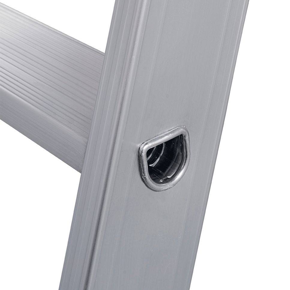 Stufen-DoppelLeiter, fahrbar (Alu), Arbeitshöhe 2,70 m,Leiternhöhe 0,95 m, Gewicht 7,6 kg