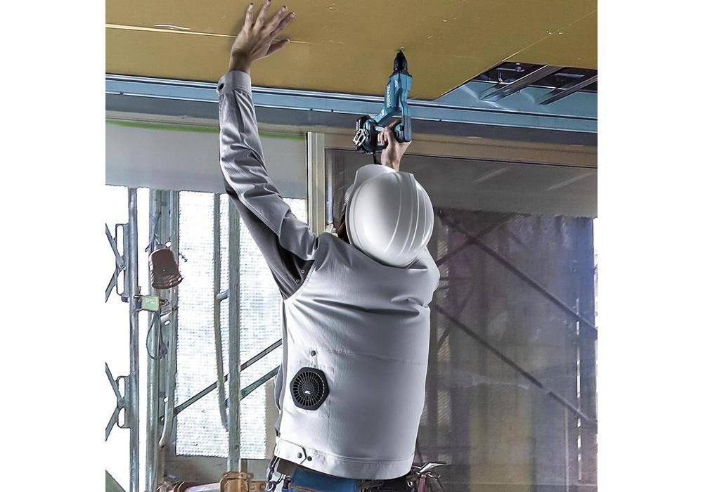 makita Akku-Klimajacke DFJ213ZXL Spannung 12-18V Gr.XL grau