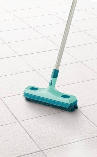 Leifheit Gummibesen 30cm Der praktische Gummibesen 30 cm von Leifheit passt