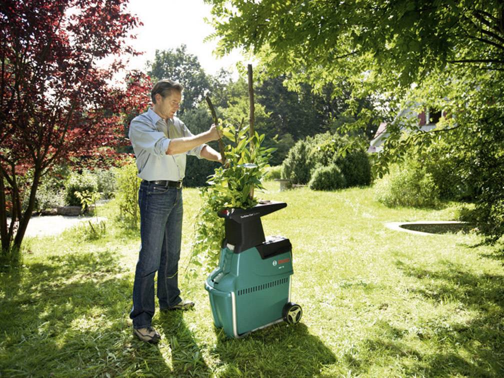 Bosch Home and Garden AXT 25 TC Elektro Walzen-Häcksler 2500W