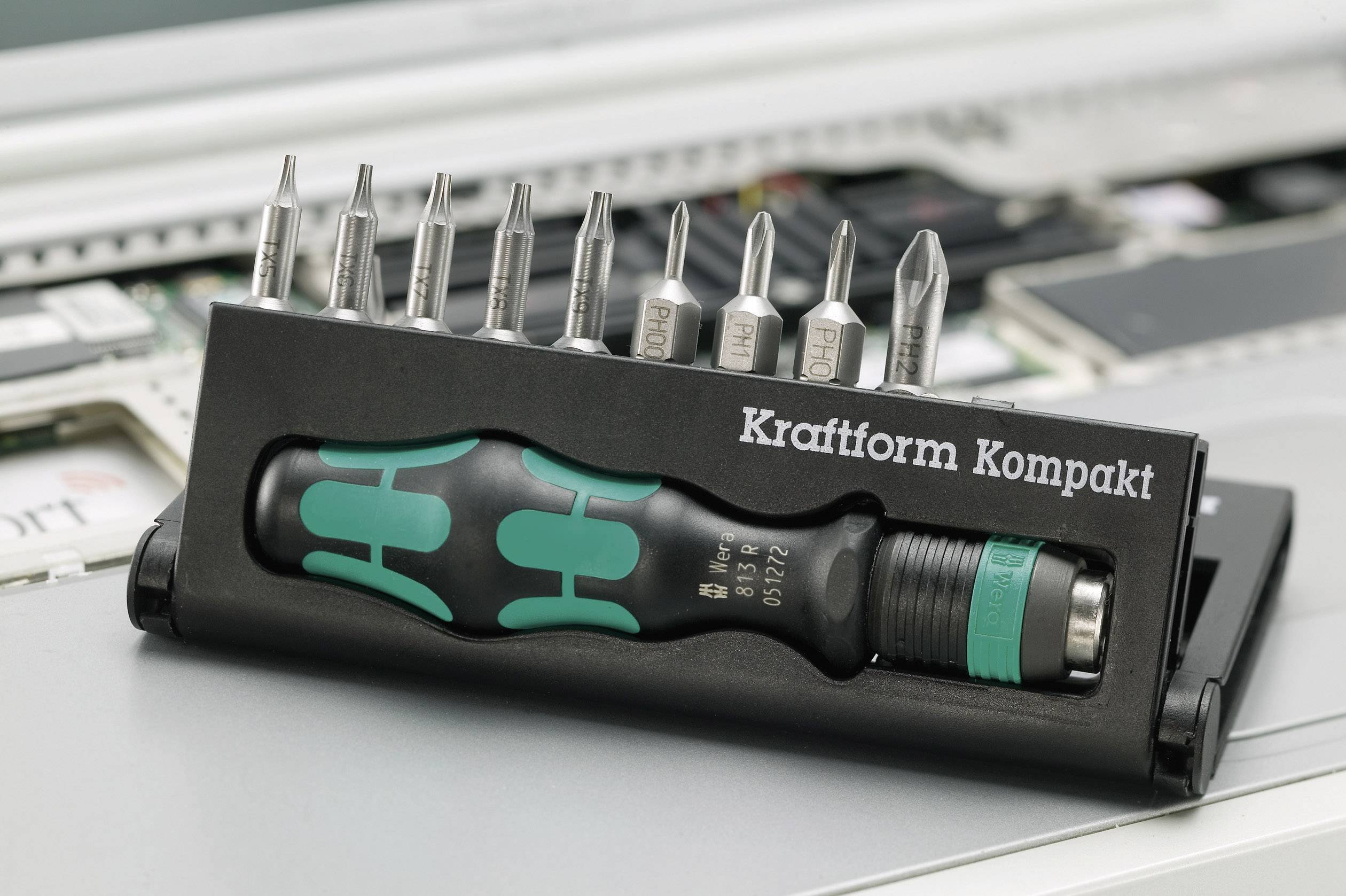 Wera Kraftform Kompakt 11 Plus 05 135942 001 Bit-Set 10teilig Kreuzschlitz Phillips, Innen-TORX