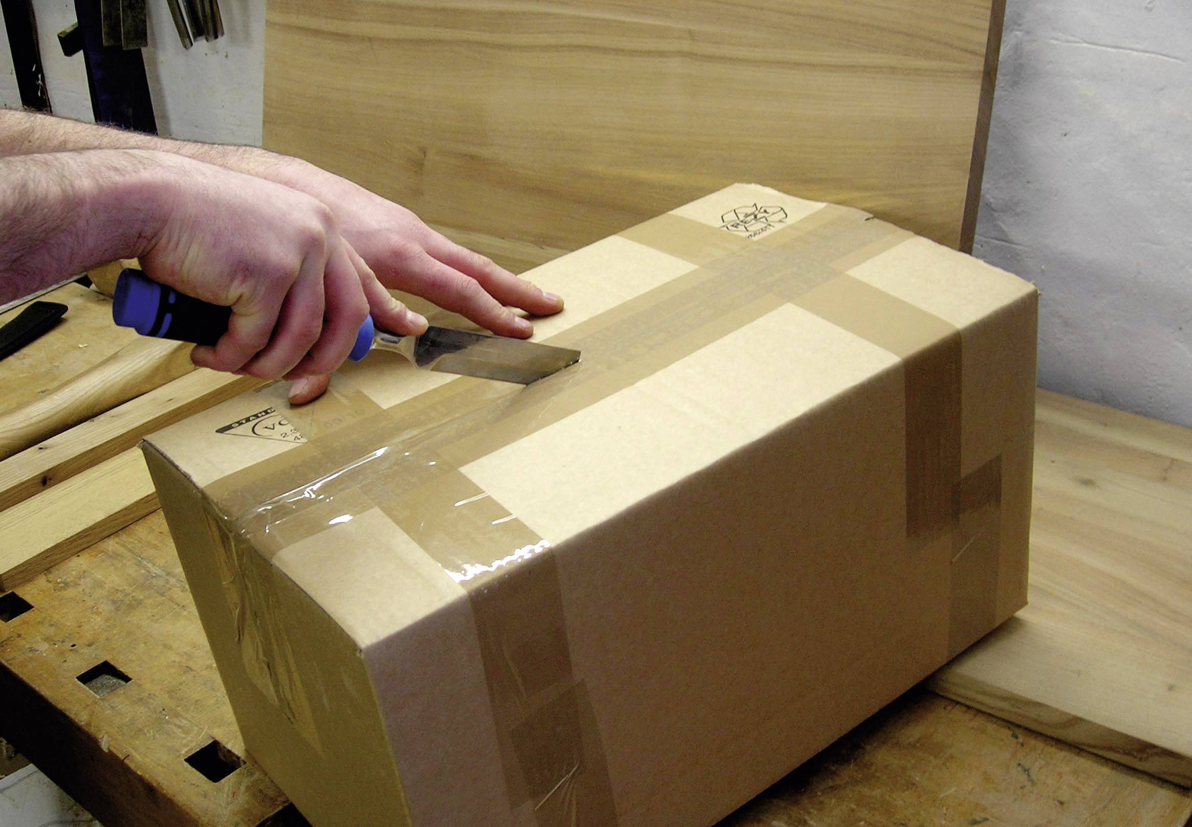 Stechbeitel 2-Cut mit Gürtel-Holster Kirschen