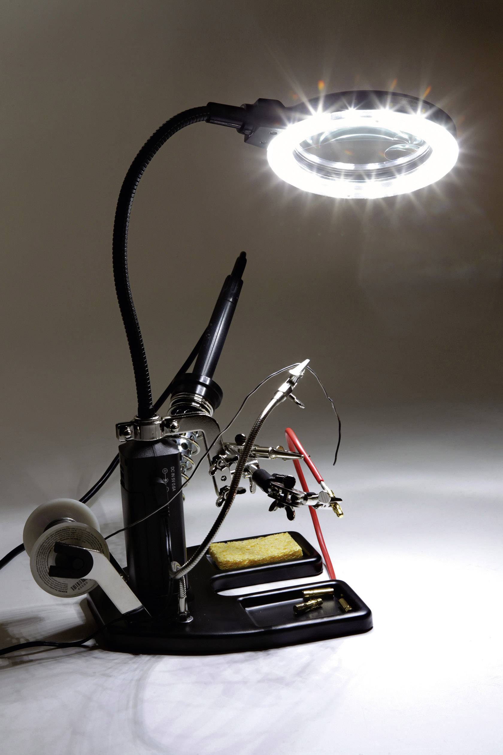 TOOLCRAFT 826054 LED-Lupenleuchte mit 3. Hand Vergrößerungsfaktor=2 x, 4 x 2021 Energieeffizienzklasse n.rel