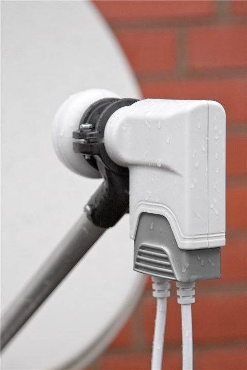 Universal Quattro LNB - digitaler SAT-LNB (DVB-S2) für den Einsatz an Multischaltern