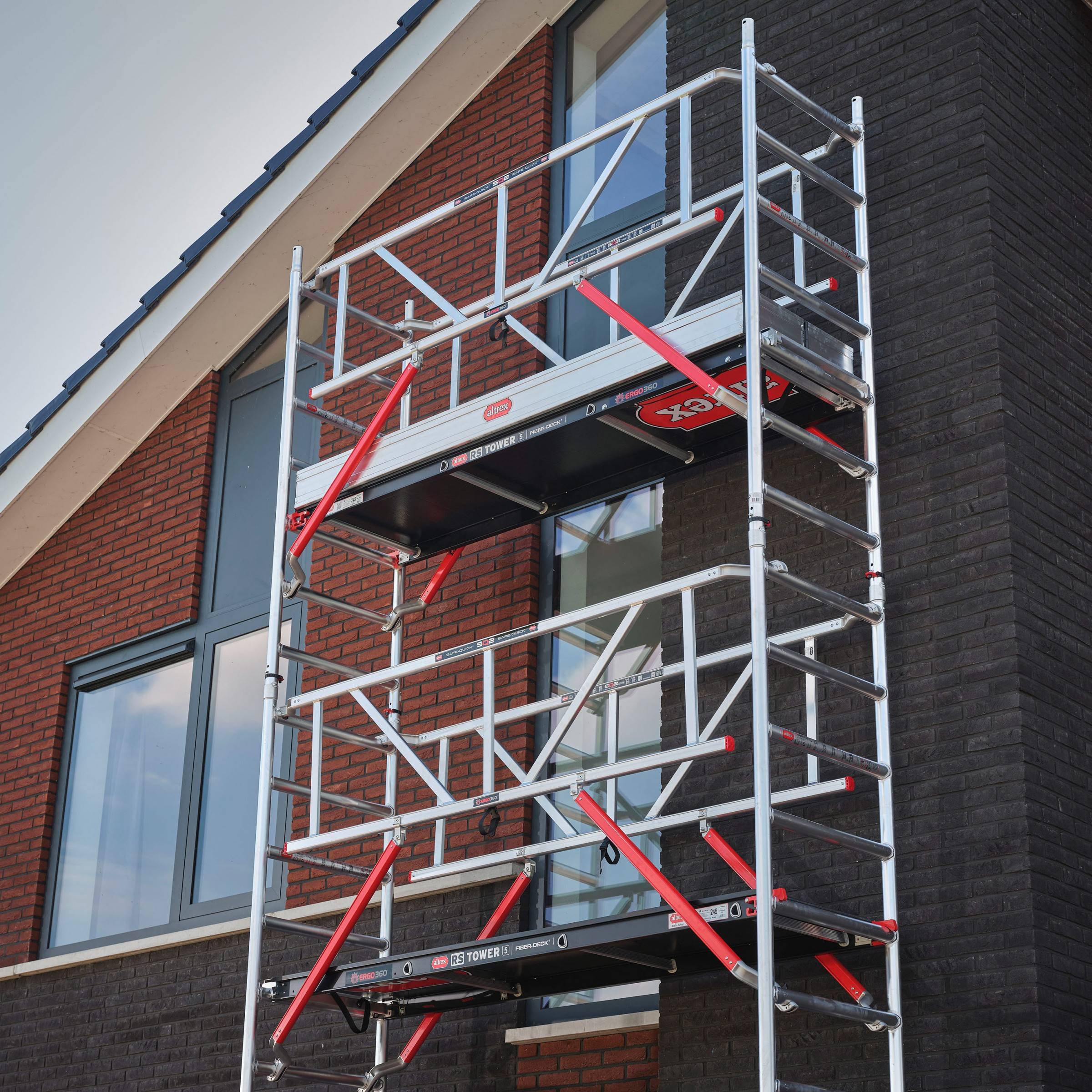 Altrex Fahrgerüst RS Tower 51-S Safe-Quick Aluminium mit Fiber-Deck Plattform 5,20m AH 0,75x1,85m