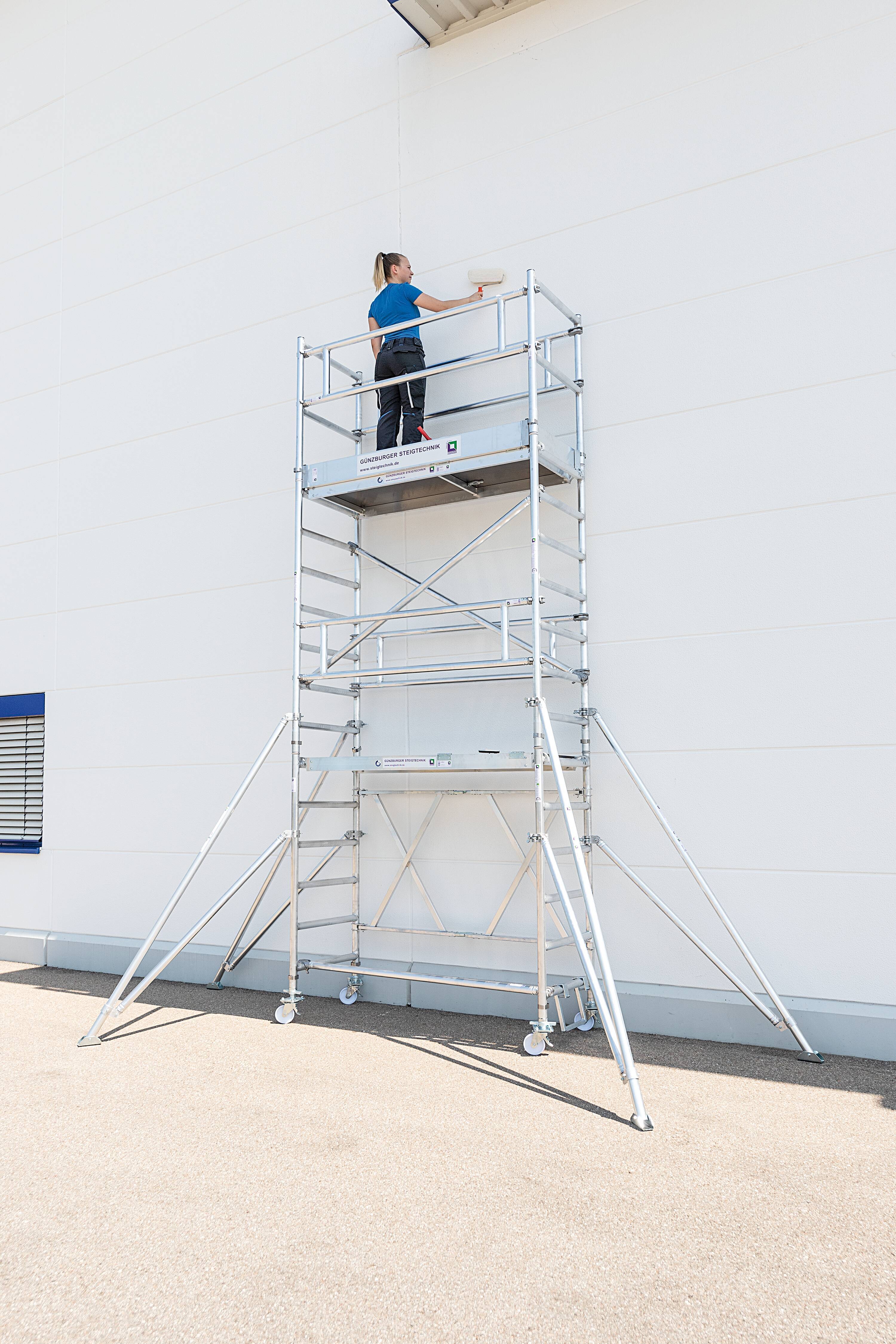 Munk Klappgerüst 0,75 x 1,80 m mit Ausleger Plattformhöhe 9, 450411-YY