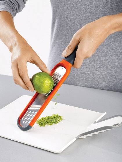 Reibe Handi-Grate29 x 6,5 cm Edelstahl schwarz/orange