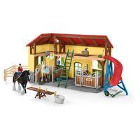 Schleich Horse stable