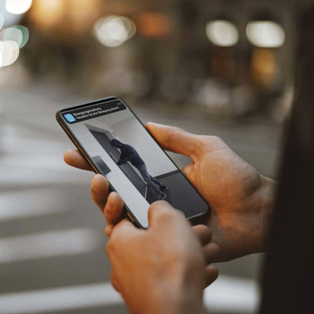 hama 00176614 Überwachungskamera mit Licht und Bewegungsmelder, WLAN, für außen, 1080p