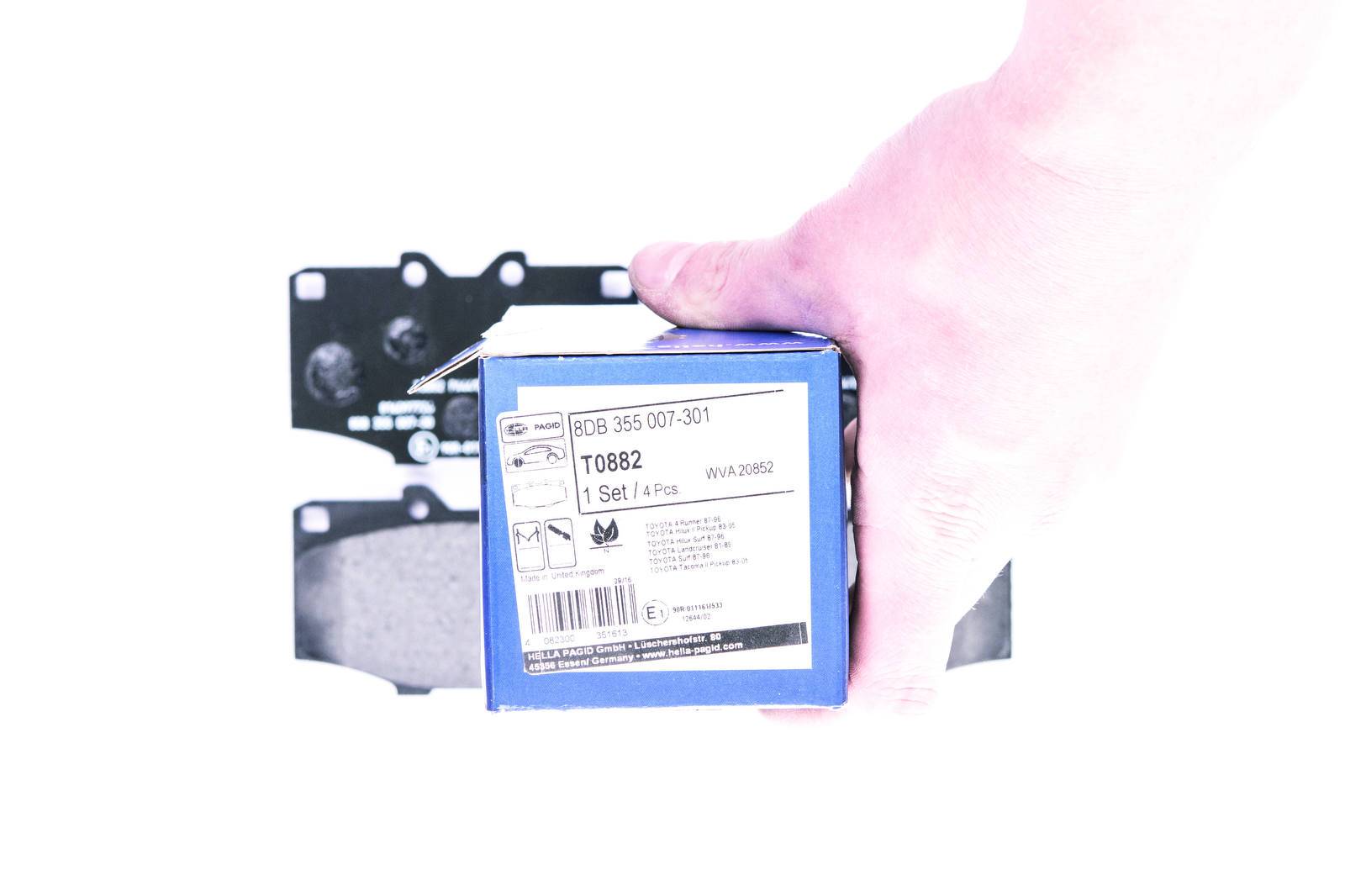 HELLA 8DB 355 007-301 Bremsbelagsatz, SBB