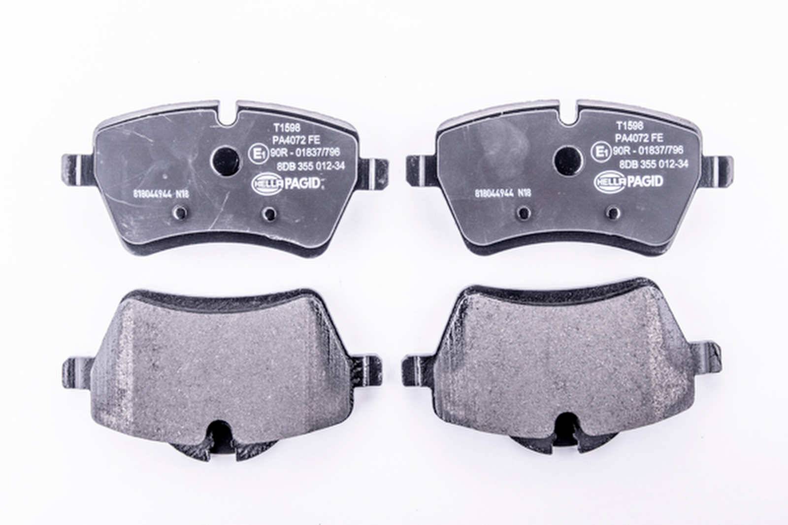 HELLA 8DB 355 012-341 Bremsbelagsatz, SBB