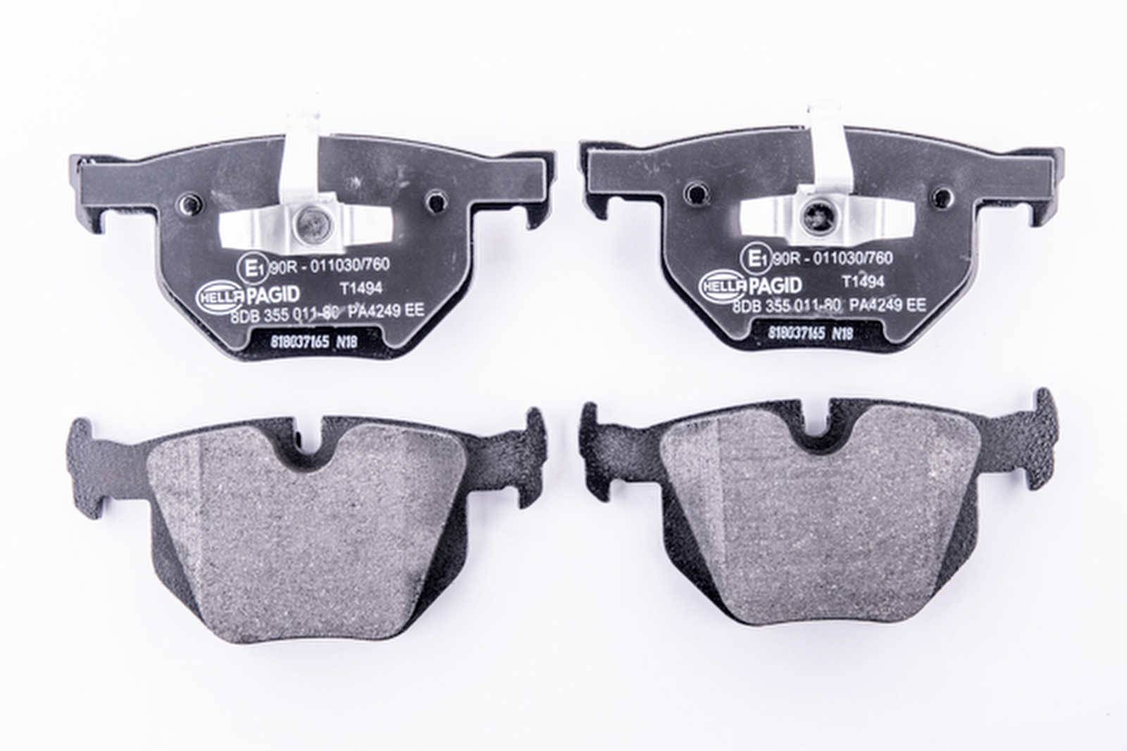 HELLA 8DB 355 011-801 Bremsbelagsatz, SBB