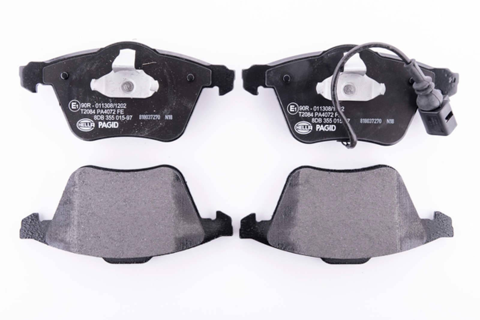 HELLA 8DB 355 015-971 Bremsbelagsatz, SBB