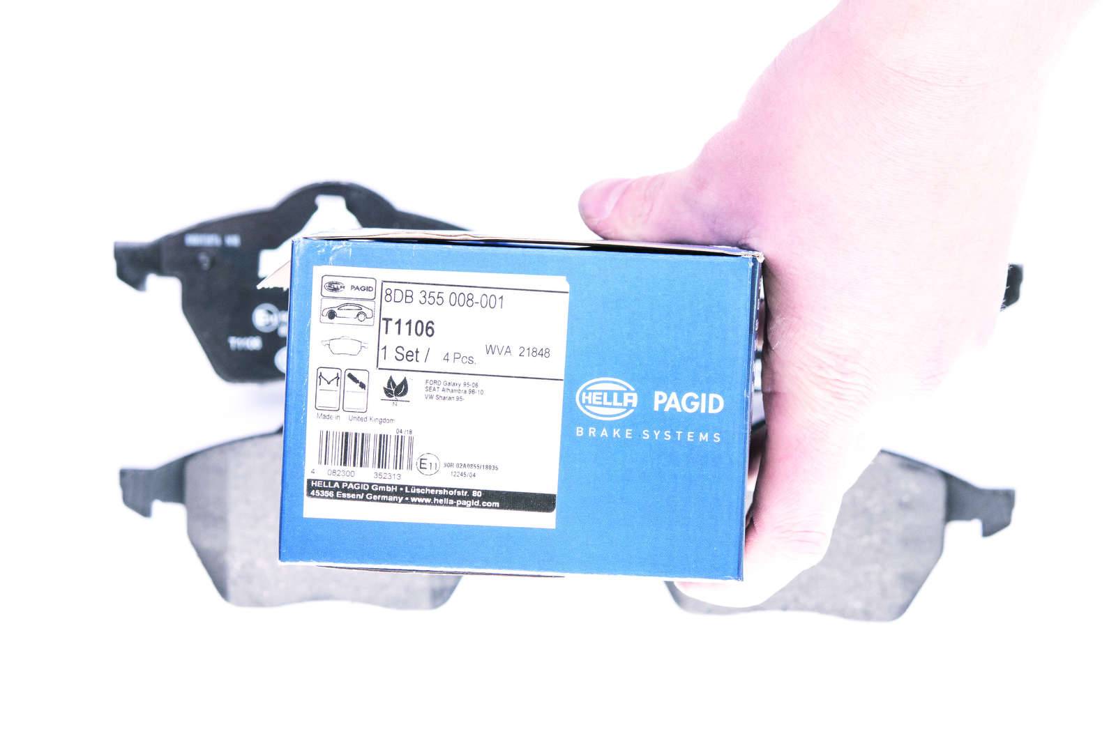 HELLA 8DB 355 008-001 Bremsbelagsatz, SBB