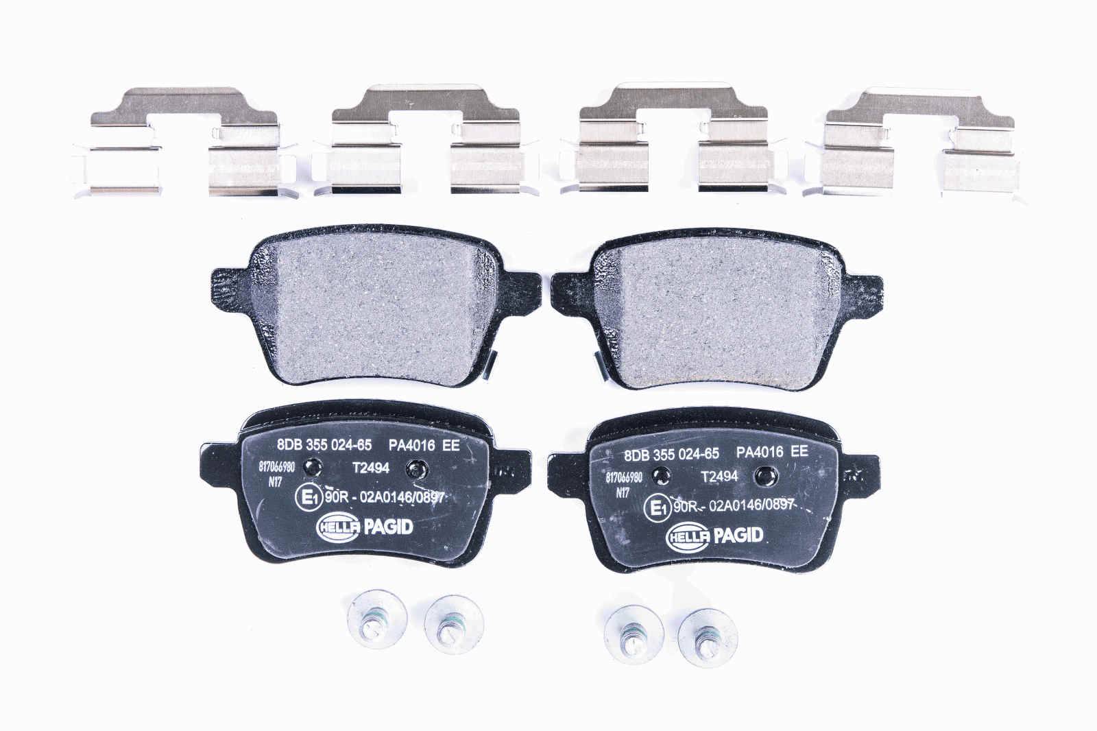 HELLA 8DB 355 024-651 Bremsbelagsatz, SBB