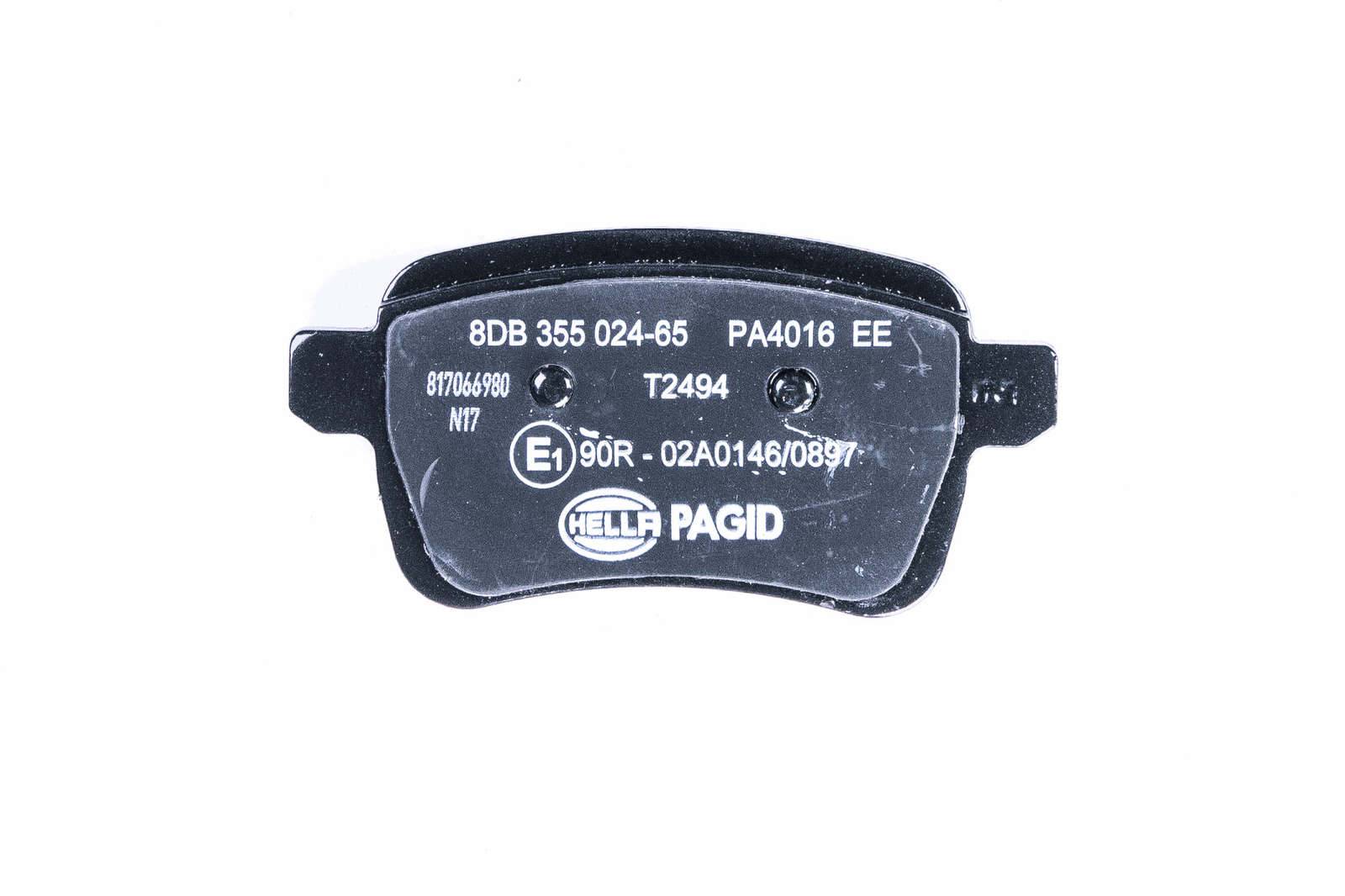 HELLA 8DB 355 024-651 Bremsbelagsatz, SBB