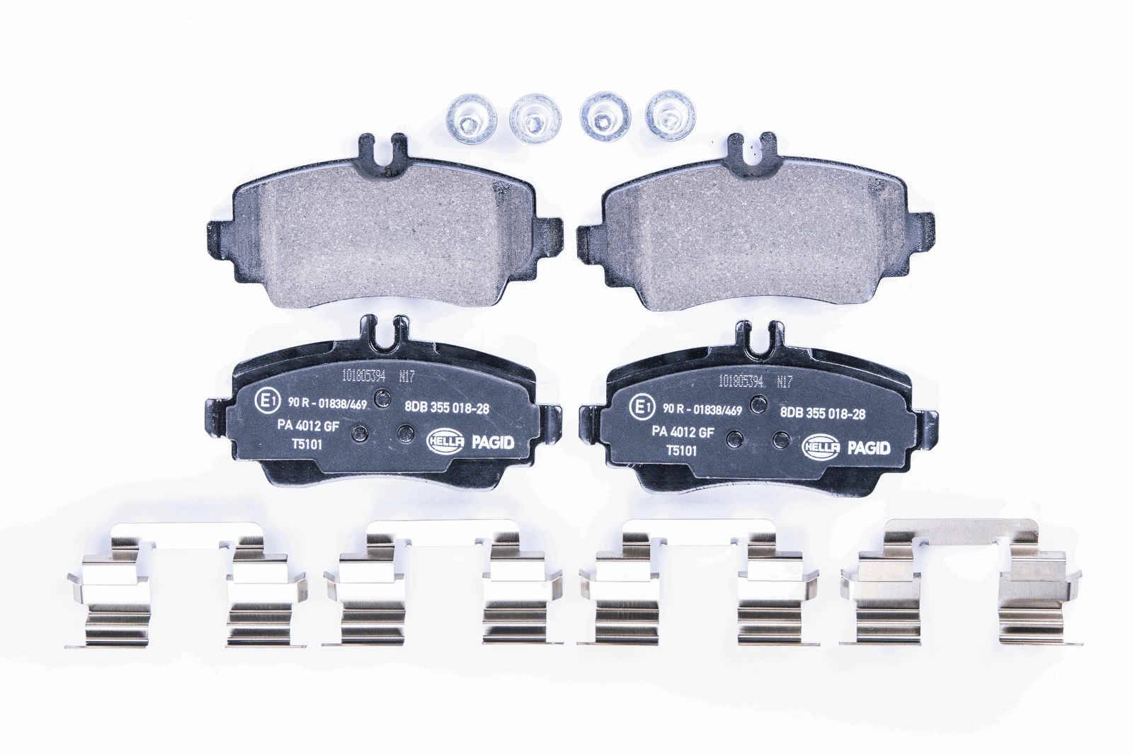 HELLA 8DB 355 018-281 Bremsbelagsatz, SBB