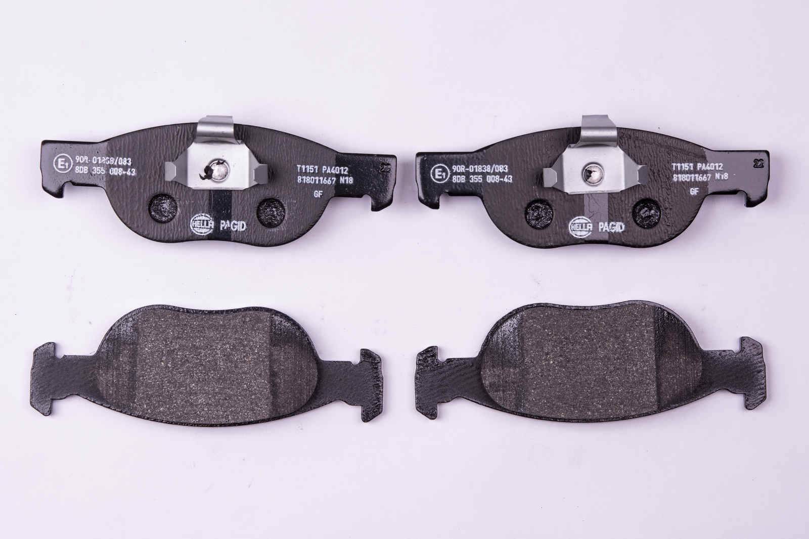 HELLA 8DB 355 008-431 Bremsbelagsatz, SBB