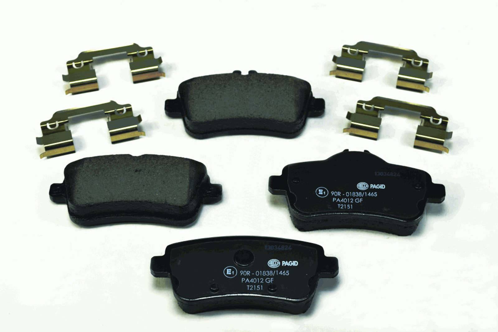 HELLA 8DB 355 019-741 Bremsbelagsatz, SBB