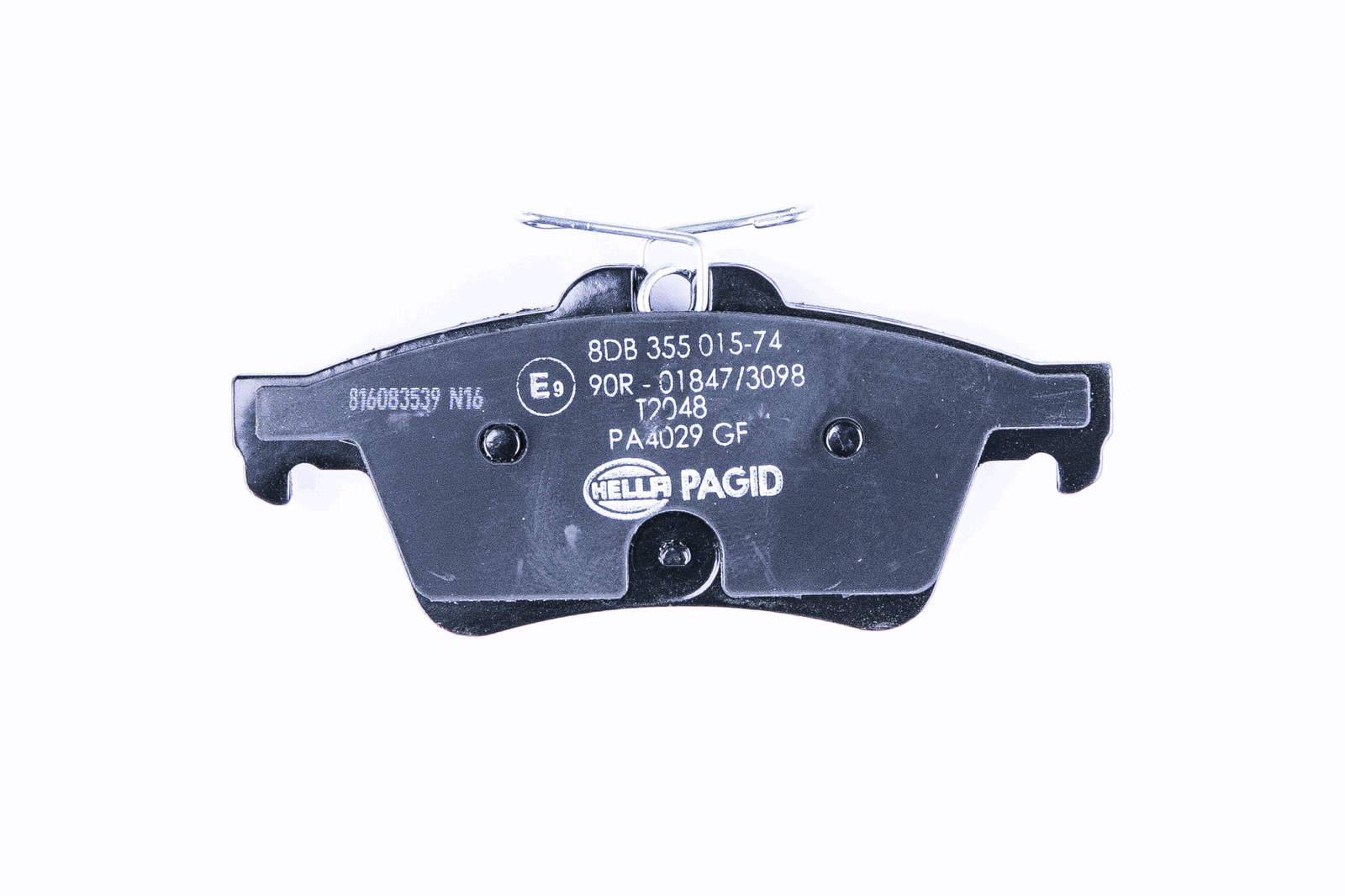 HELLA 8DB 355 015-741 Bremsbelagsatz, SBB