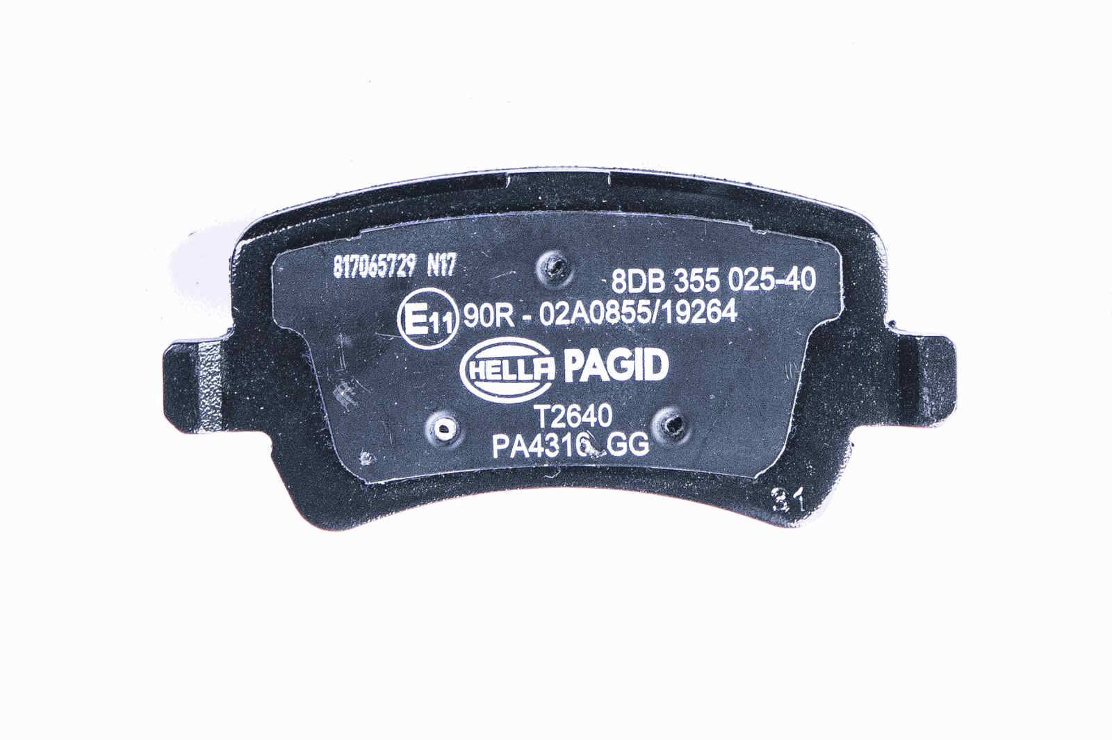 HELLA 8DB 355 025-401 Bremsbelagsatz, SBB