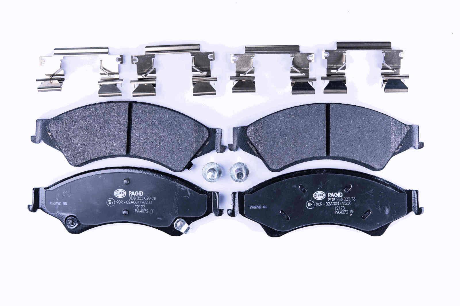 HELLA 8DB 355 020-781 Bremsbelagsatz, SBB