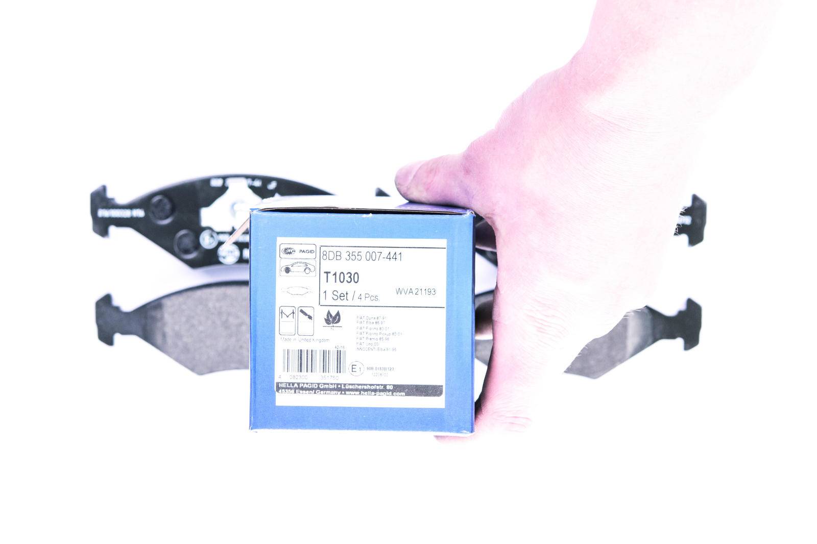 HELLA 8DB 355 007-441 Bremsbelagsatz, SBB