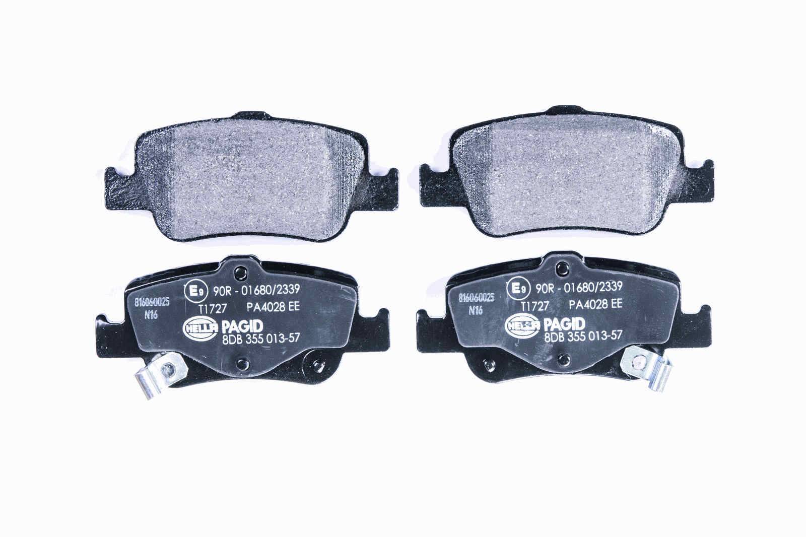 HELLA 8DB 355 013-571 Bremsbelagsatz, SBB