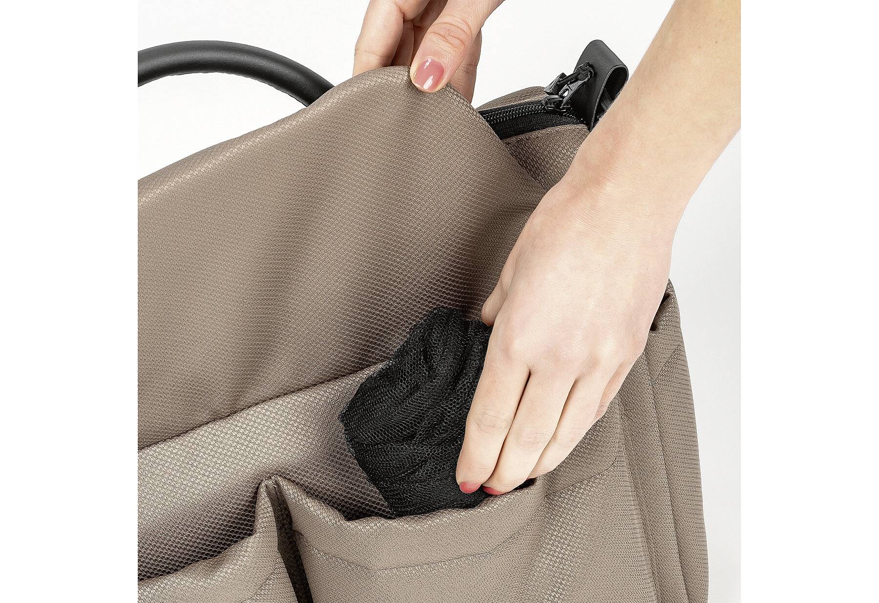 reer Universal Insektenschutz Neue Version auch für größere Babywannen, passend für