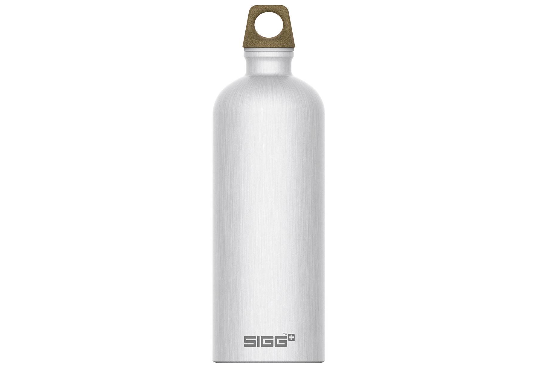 SIGG Traveller MyPlanet™ Path Plain Trinkflasche (1.0 L), klimaneutrale und auslaufsichere