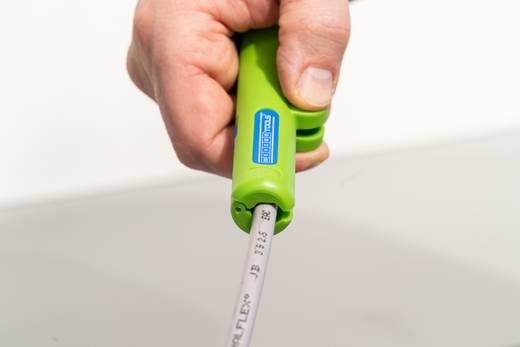 Die WEICON-Entmantler ermöglichen ein schnelles und sicheres Abmanteln aller gängigen Rundkabel. Die Produktfamilie der Entmantler umfasst verschied