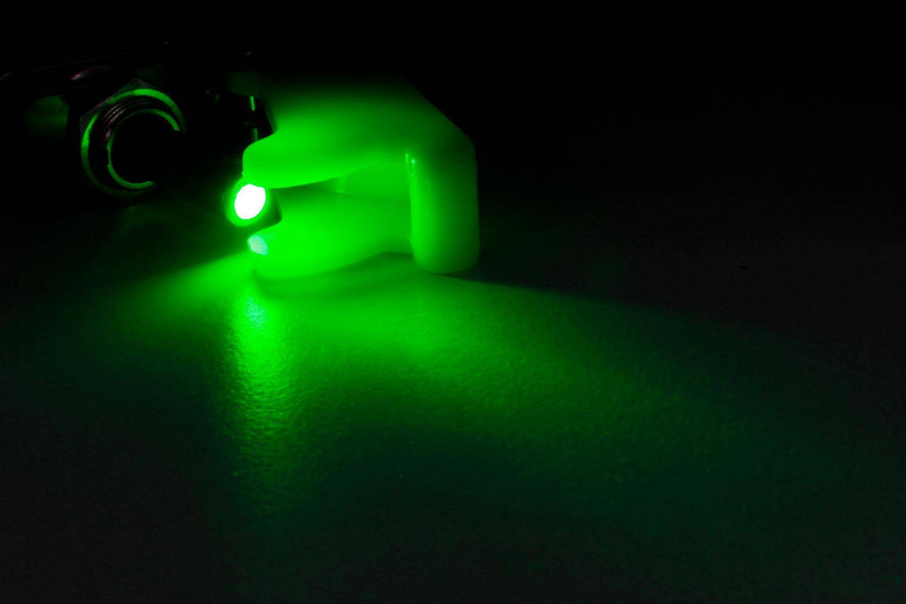 Kippschalter mit Schutzkappe und LED, 12V / 20A - Farbe: grün