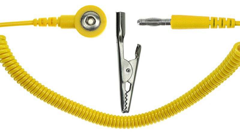 ESD-Spiralkabel, 1 MOhm, gelb, 2,4 m, 3 mm Druckknopf, Bananenstecker, Krokodilklemme
