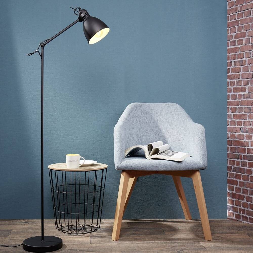 Klassische Vintage Stehleuchte in Schwarz E27