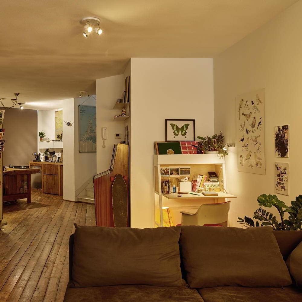 Philips LED Lampe ersetzt 25 W, E14 Kerzenform B35, klar, warmweiß, 270 Lumen, dimmbar, 1er Pack