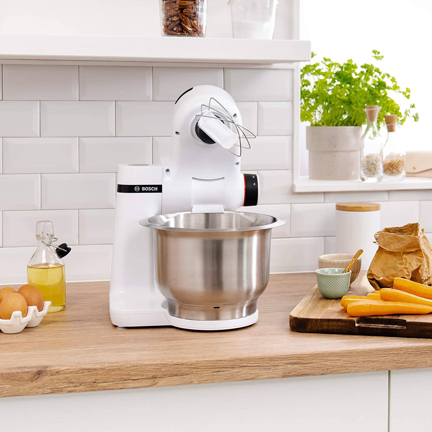 Bosch MUMS2EW 00 Küchenmaschine 700 W, 3,8 L Edelstahlschüssel, 4 Arbeitsstufen