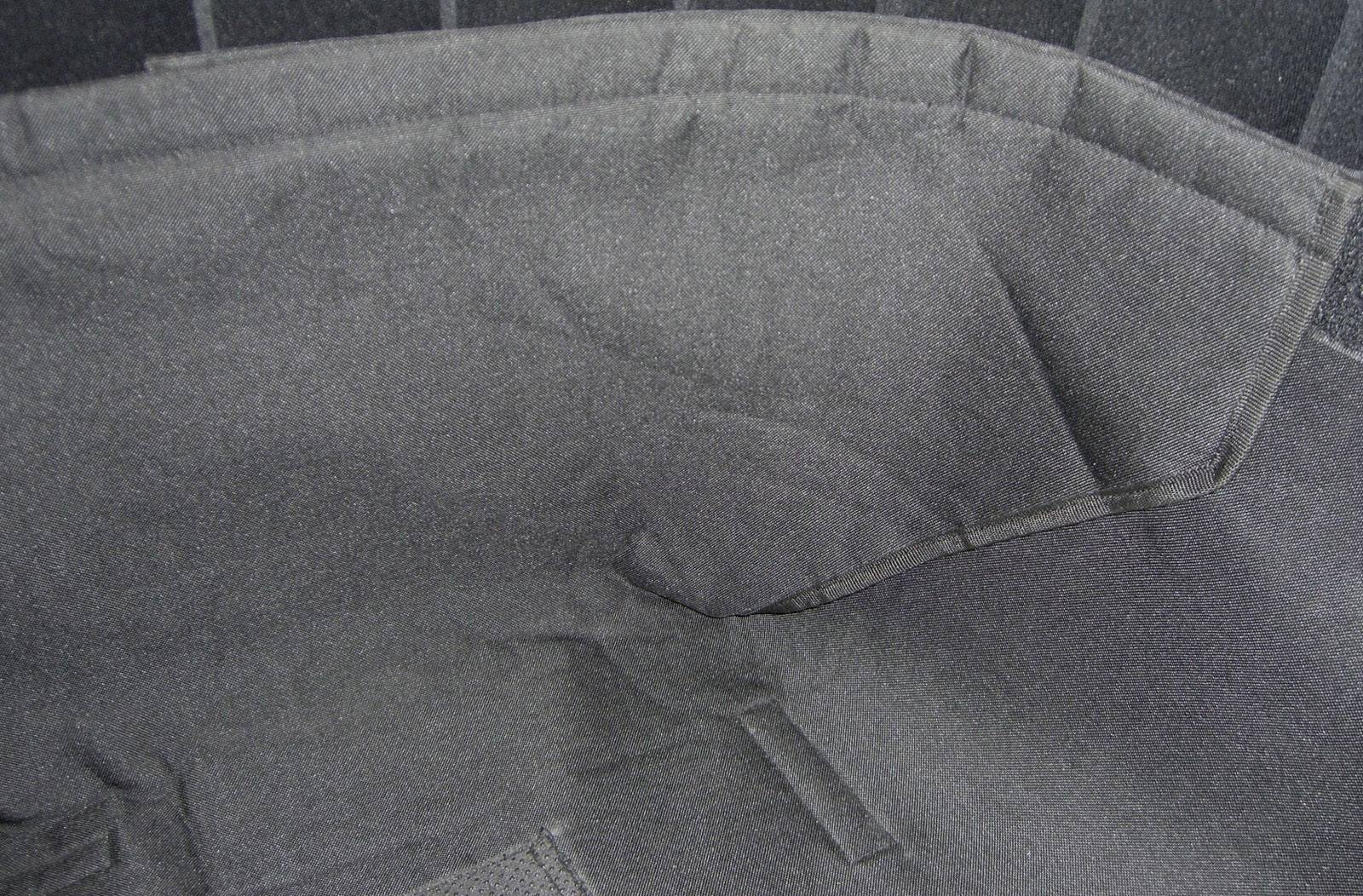 HP Autozubehör 19.232 Kofferraumschutz Passend für Modell (Auto) Universal Polyamid (L x B x H) 850 x 950 x 360 mm Schwarz