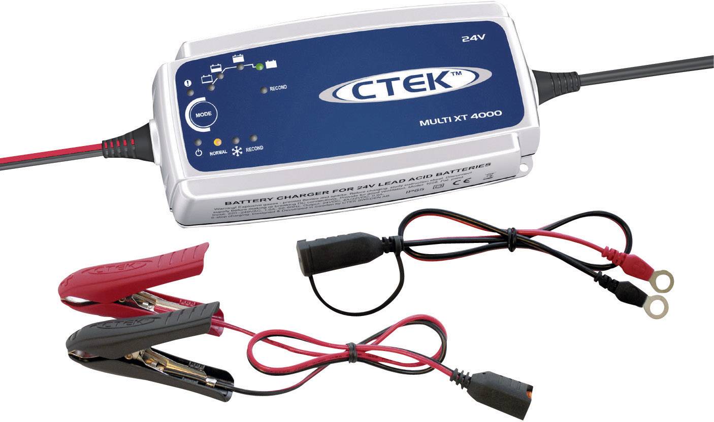 Batterieladegerät mit Kabeln und Klemmen für 24V Bleisäurebatterien, Marke CTEK, Modell Multi XT 4000.