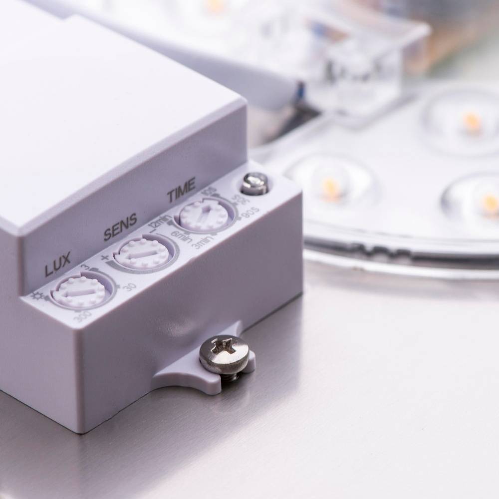 LED Wandleuchte aus Edelstahl IP44 280 x 140 mm mit Bewegungsmelder