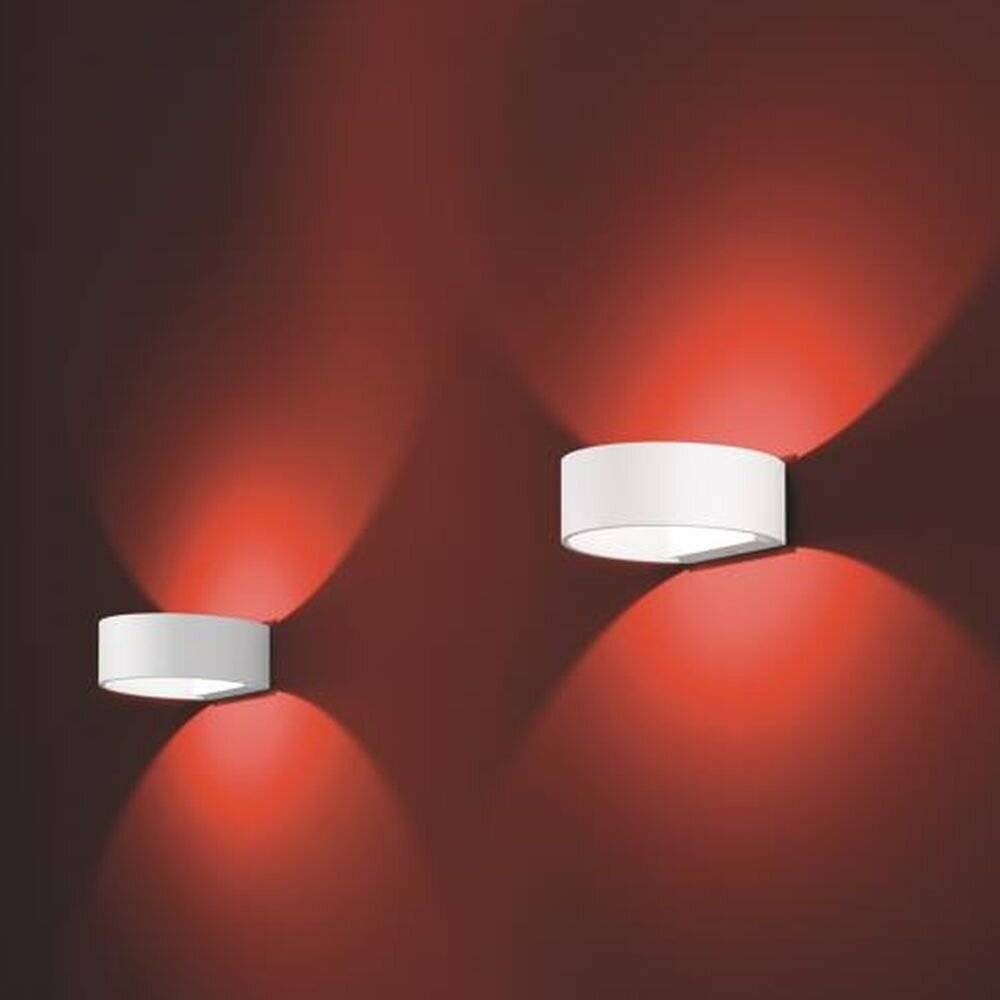 Helestra LED-Wandanbauleuchte 7W FOSCA 3000K 1LED 580lm ws Konv IP20 160x60x145mm