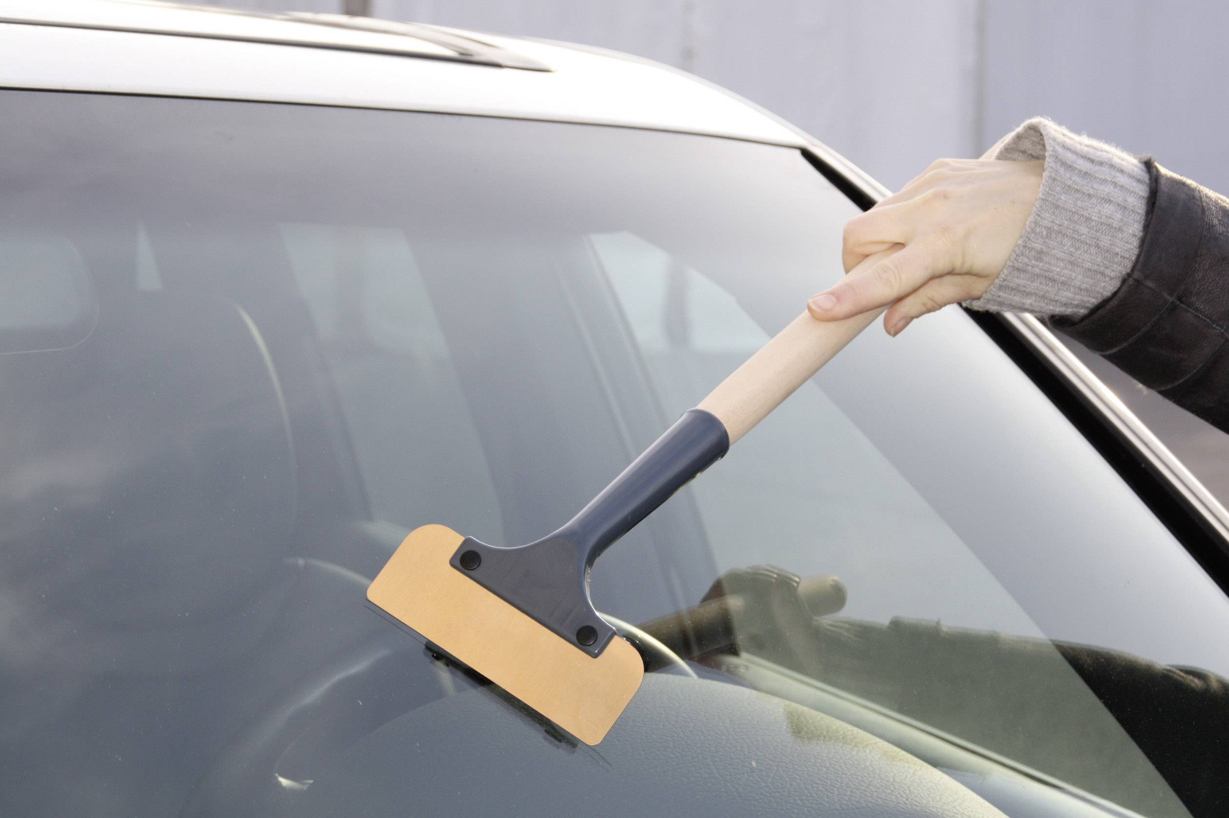 APA Polar-Soft Eiskratzer / Schneebesen mit Bronzeklinge (L x B) 48 cm x 14 cm Bronze