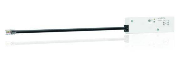 Langes, weißes elektronisches Gerät mit Kabel und Stecker, möglicherweise ein Sensor oder Modul.