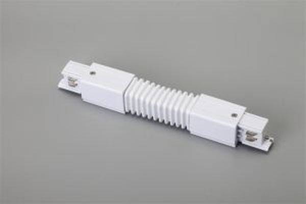 Ein weißer flexibler Verbindungsteil mit geriffelter Mitte, geeignet für Schienensysteme.