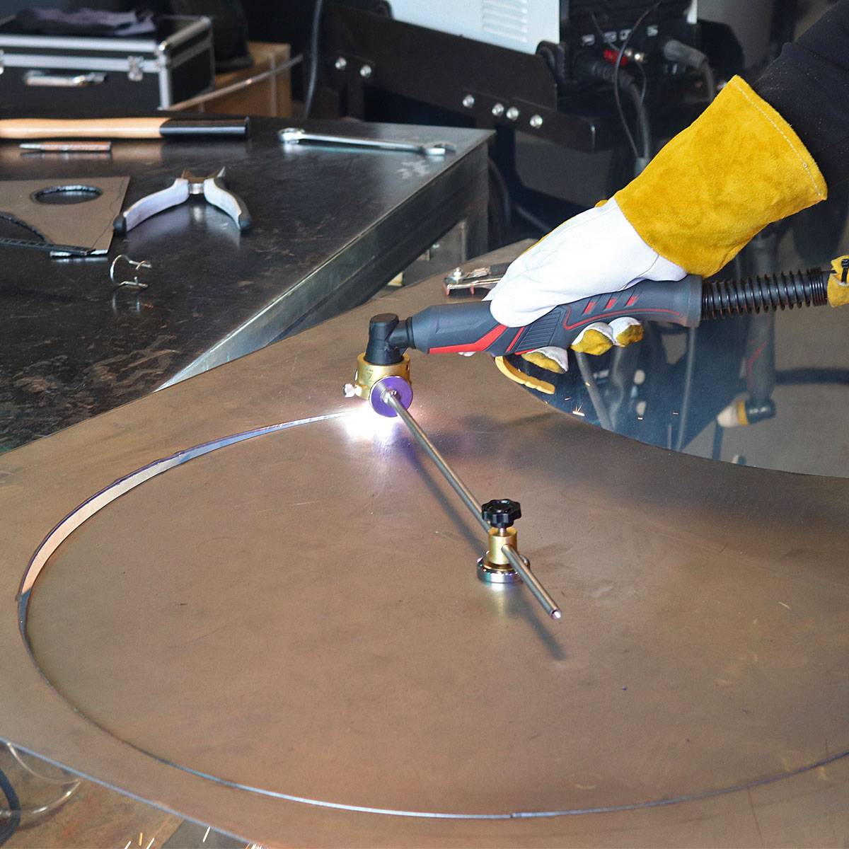 STAHLWERK Kreisschneider für P-60 Plasmabrenner, inkl. Führungswagen, Zubehör