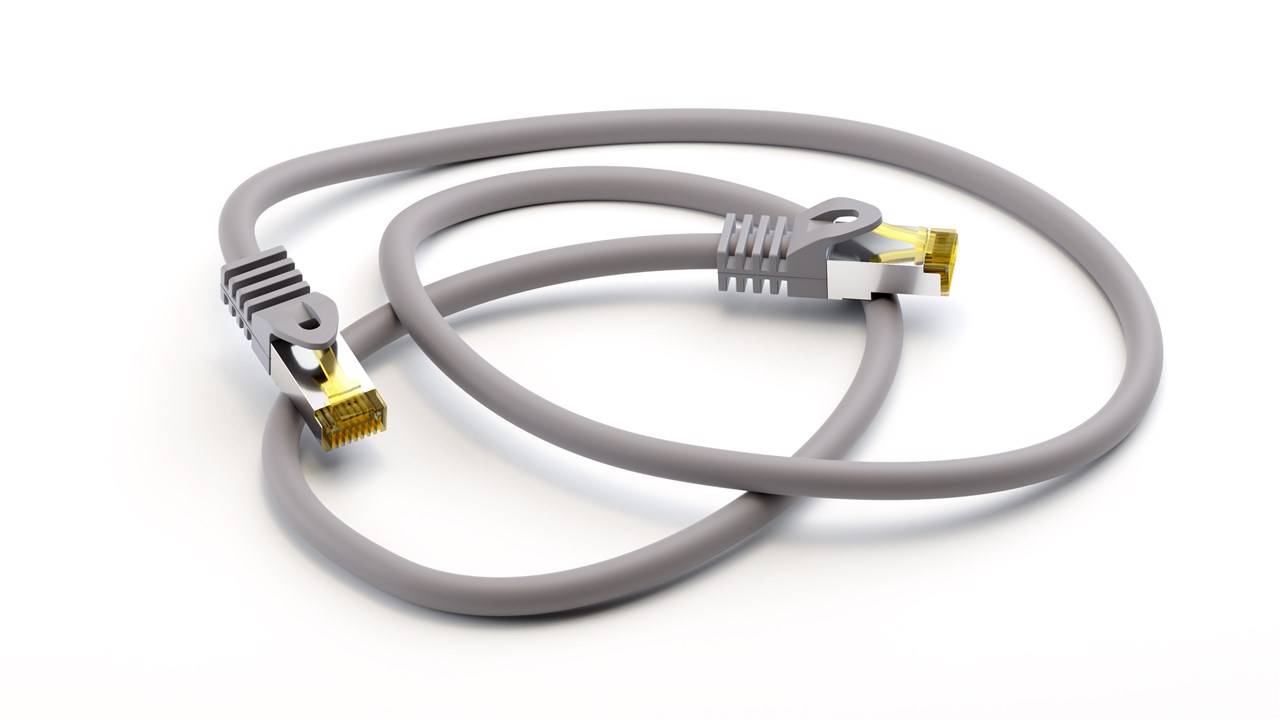 Goobay 91594 RJ45 Patchkabel CAT 6A S/FTP (PiMF) mit CAT 7 Rohkabel Netzwerkkabel 500 MHz Internetkabel LAN Grau 1,5m