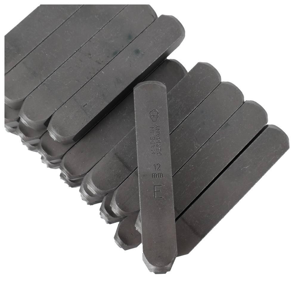 Dönges Handschlagstempelsatz spitz, 27-teilig, A - Z, Schrifthöhe 12 mm